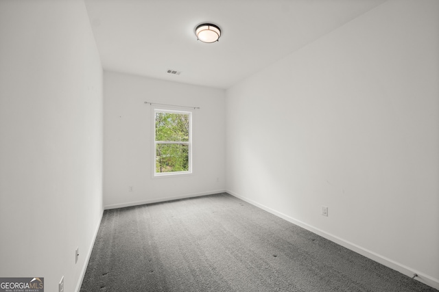 1536 Bluff Valley Cir, Gainesville, GA 30504 - carpeted empty room featuring baseboards