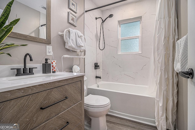 196 Wadley St NW, Atlanta, GA 30314 - full bath with shower / tub combo with curtain, vanity, and wood finished floors