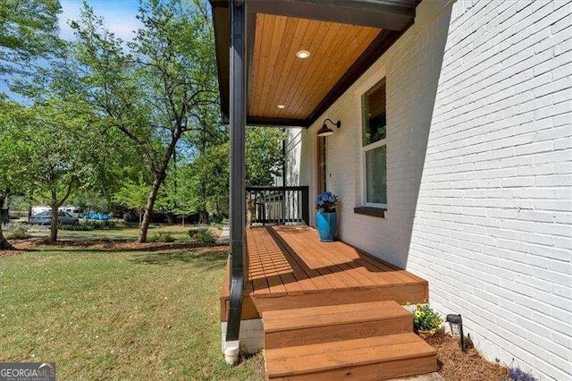 exterior space with a yard