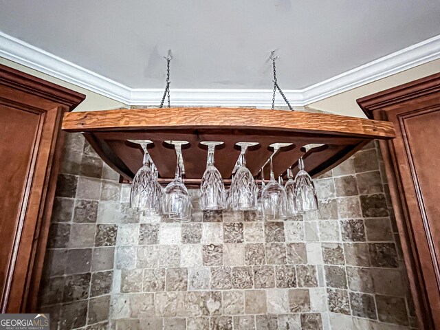 details featuring ornamental molding