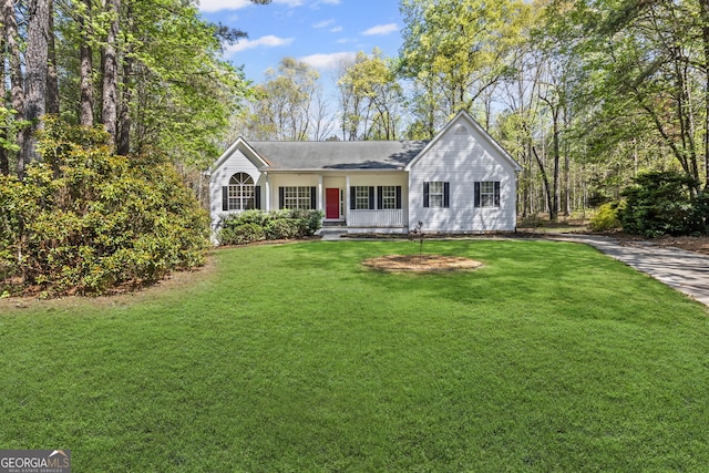 185 Cold Harbor Ct, Sharpsburg, GA 30277 - ranch-style house with a shingled roof and a front lawn