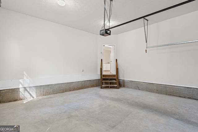 185 Cold Harbor Ct, Sharpsburg, GA 30277 - garage with a garage door opener