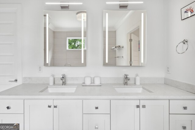 1155 Mcconnell Dr, Decatur, GA 30033 - bathroom with a sink and double vanity