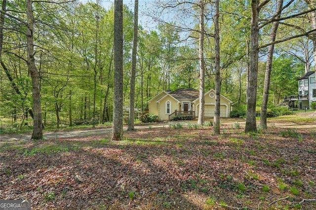 230 Oakmere Dr, Alpharetta, GA 30009 - view of front of house with a garage