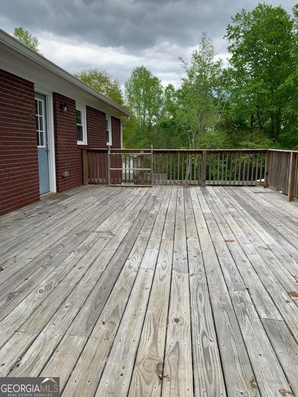 2467 Shady Grove Rd, Carrollton, GA 30116 - view of deck