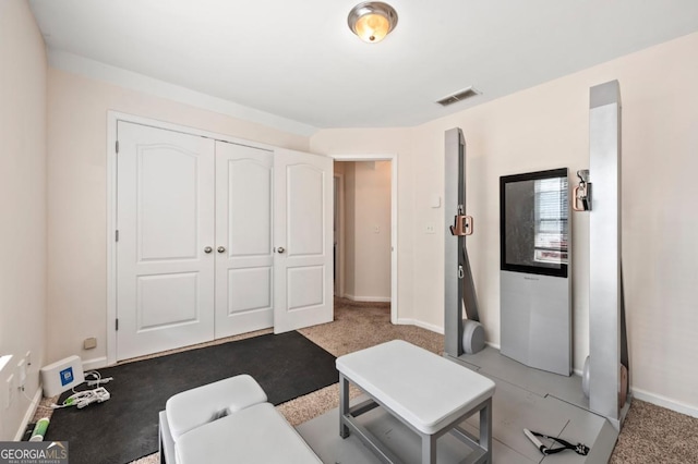 272 William Nye Dr SE, Atlanta, GA 30315 - living area featuring visible vents, baseboards, and carpet
