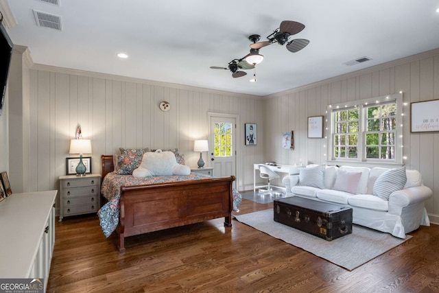 240 Trotters Rdg, Fayetteville, GA 30215 - bedroom with ornamental molding, wood finished floors, visible vents, and a ceiling fan