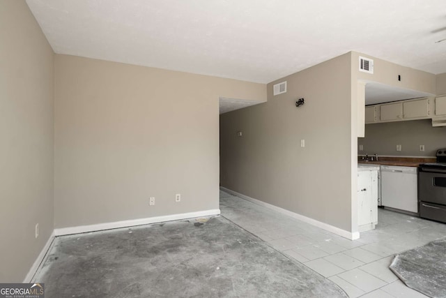 3254 Strawberry Ln, Decatur, GA 30034