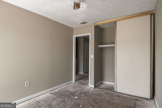 3254 Strawberry Ln, Decatur, GA 30034