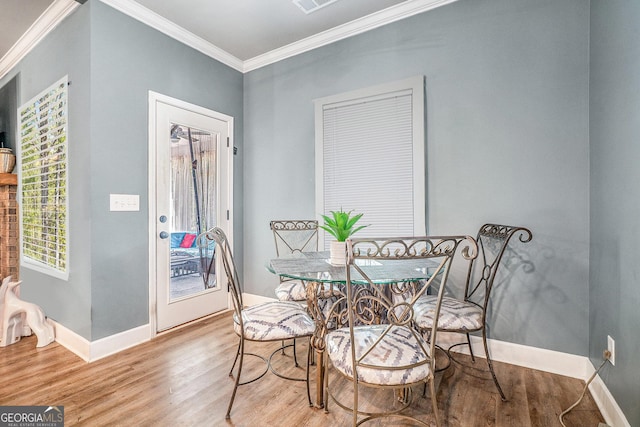 carpeted bedroom featuring a closet, visible vents, baseboards, and ceiling fan