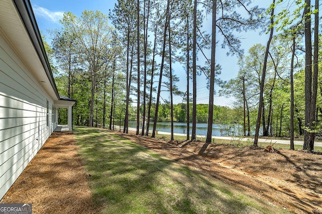 100 N Stewart Ln, Griffin, GA 30224 - view of yard featuring a water view