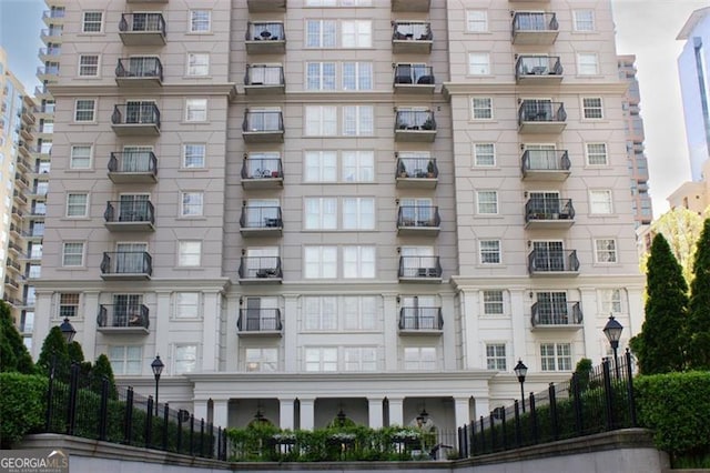 195 14th St Unit Ph206, Atlanta, GA 30309
