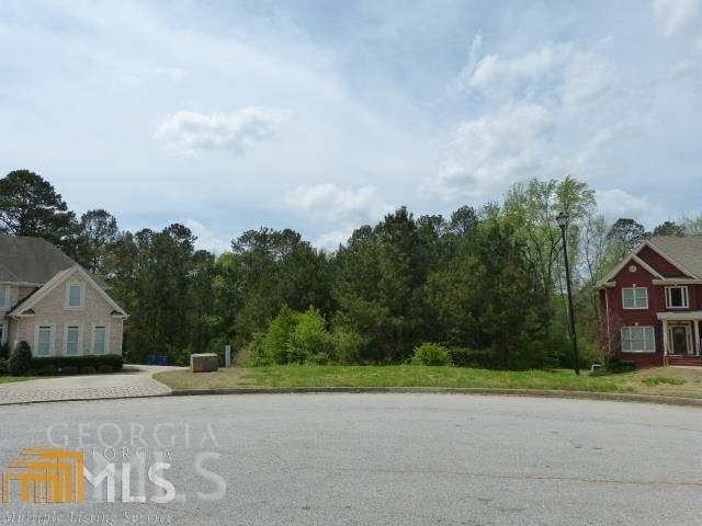 204 Benefield Ct, Stockbridge, GA 30281