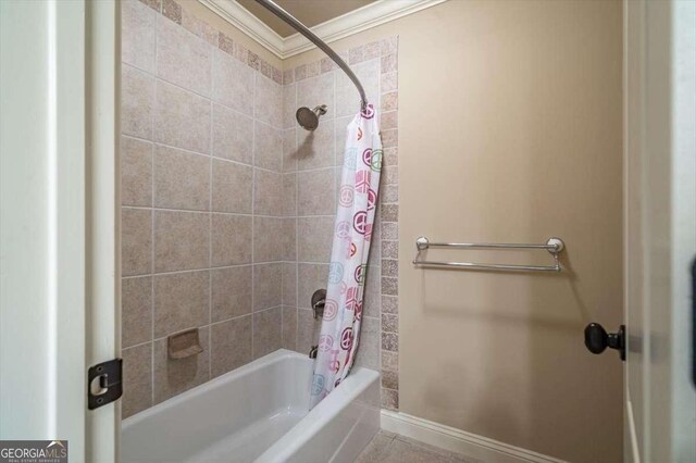1786 Cambridge Sq, Watkinsville, GA 30677 - bathroom featuring crown molding, shower / bath combo with shower curtain, and baseboards