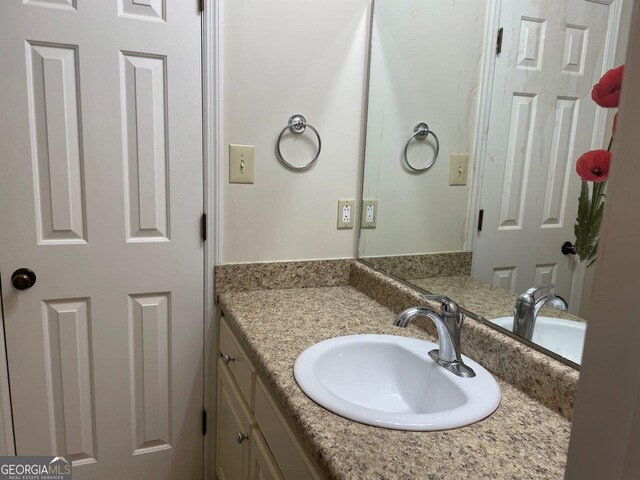 3021 Tiffin Cir, Macon, GA 31204 - bathroom featuring vanity