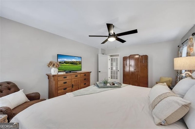 934 Pine Cir, Woodstock, GA 30189 - bedroom with ceiling fan
