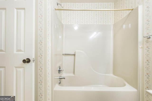 2237 W Elm St, Wrightsville, GA 31096 - full bathroom featuring shower / bathing tub combination