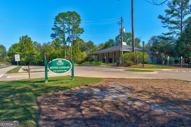 171 Riverview Trl, Roswell, GA 30075 - view of street with traffic signs