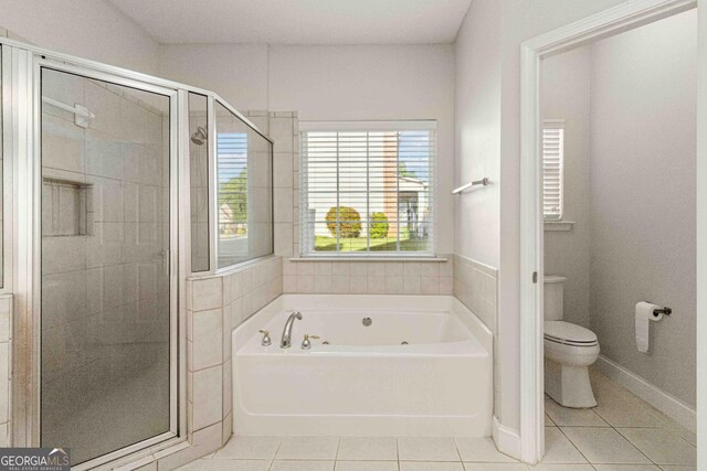 113 Highgrove Pl, Mcdonough, GA 30253 - spare room with ceiling fan, visible vents, a raised ceiling, and a healthy amount of sunlight