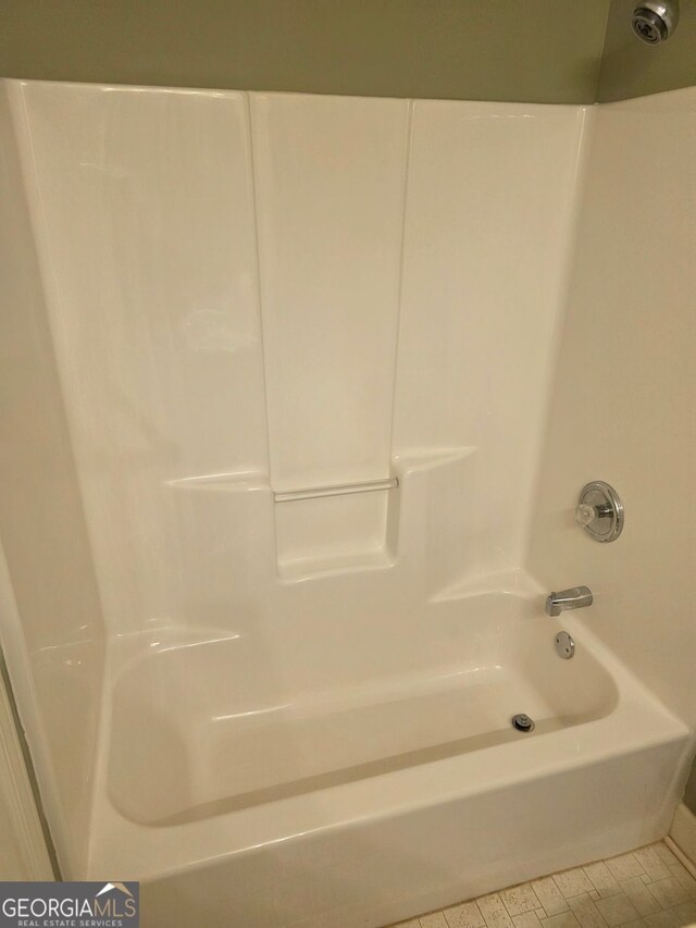 94 Old Mill Ct, Carrollton, GA 30117 - full bathroom featuring shower / bathtub combination