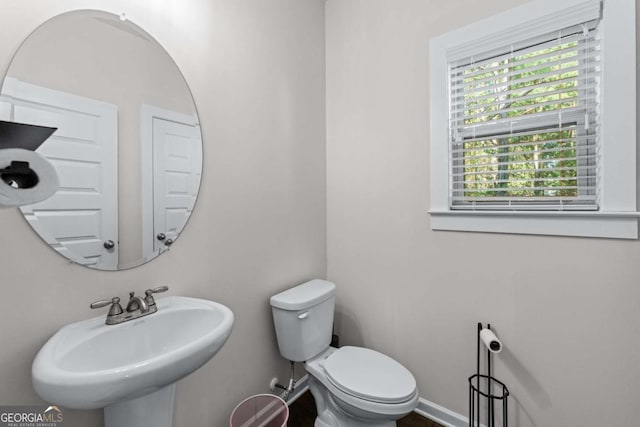 6424 Barker Station Walk, Sugar Hill, GA 30518 - bathroom featuring a sink and toilet