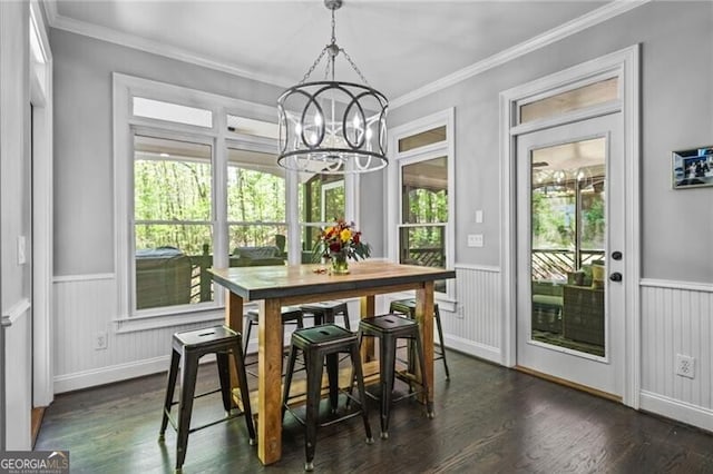 1326 Benbrooke Ln NW, Acworth, GA 30101 - dining space featuring plenty of natural light, a notable chandelier, and wainscoting