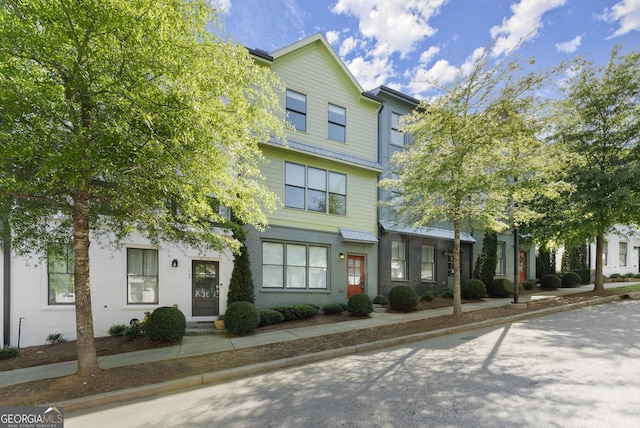 763 Hamilton Cir SE, Atlanta, GA 30312 - view of property with brick siding