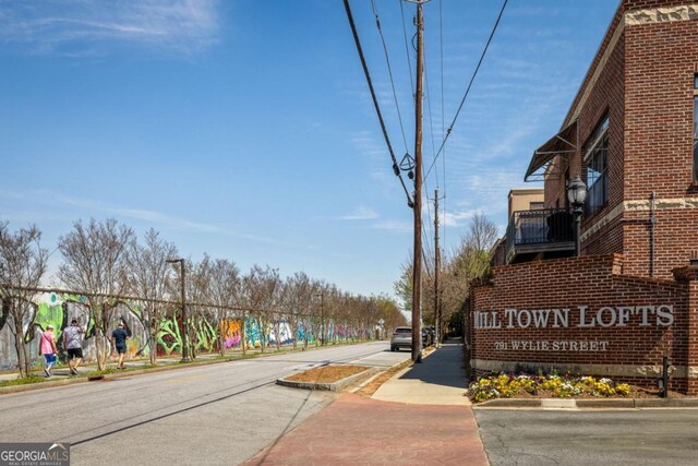 791 Wylie St SE Unit 105, Atlanta, GA 30316 - view of community featuring a yard