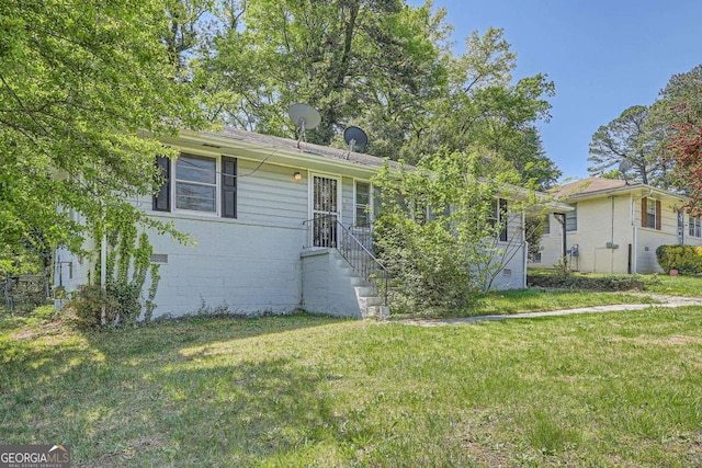1105 S Parkwood Dr, Forest Park, GA 30297 - ranch-style home with a front lawn