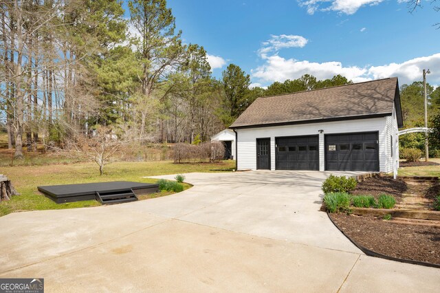 813 Sandy Creek Rd, Fayetteville, GA 30214 - view of detached garage