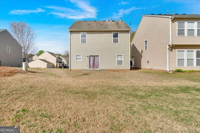 200 Arrowhead Ln, Canton, GA 30114 - rear view of house with a lawn