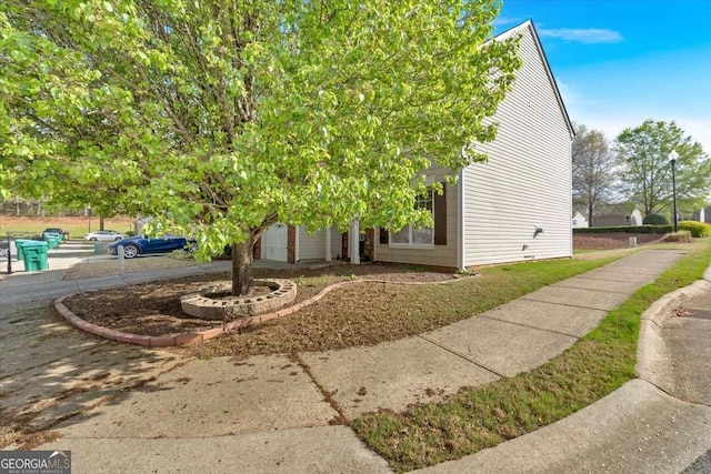 200 Arrowhead Ln, Canton, GA 30114 - view of side of home