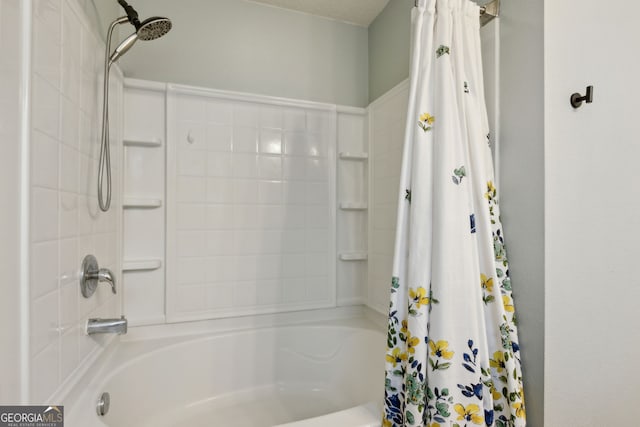 full bath with shower / bath combination with curtain