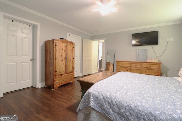 4650 Perry Rd, Gainesville, GA 30506 - bedroom featuring dark wood-style flooring, baseboards, ornamental molding, and a ceiling fan