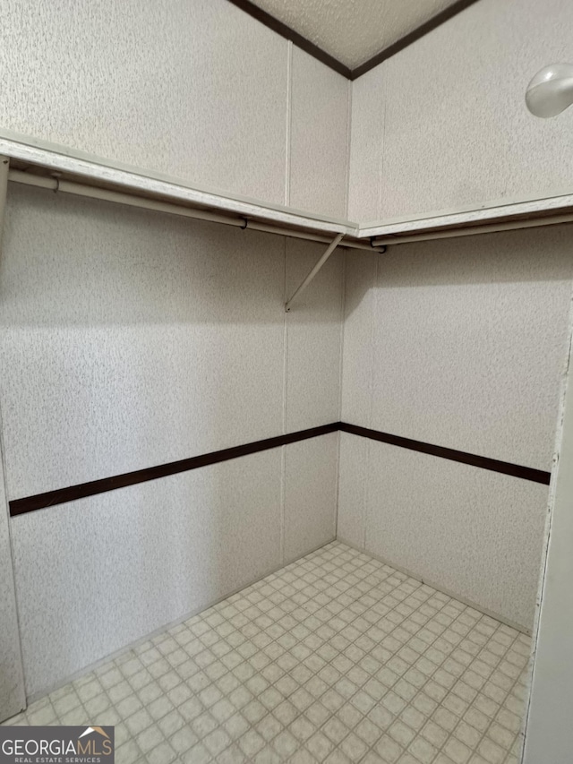 33 Keen Rd, Summerville, GA 30747 - view of walk in closet