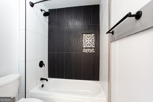 1074 Peachtree Walk NE Unit 115, Atlanta, GA 30309 - bathroom with toilet and shower / bath combination