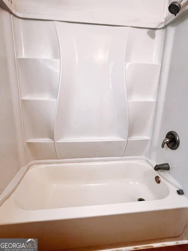 full bathroom featuring shower / bathtub combination