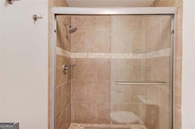 1038 Huntcliff, Atlanta, GA 30350 - full bathroom featuring a stall shower