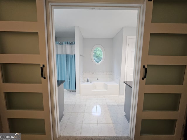 3650 Bay Leaf Dr, Loganville, GA 30052 - full bath featuring a bath