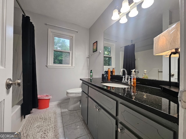 3650 Bay Leaf Dr, Loganville, GA 30052 - full bath with vanity, marble look tiles, shower / bath combo, and a chandelier