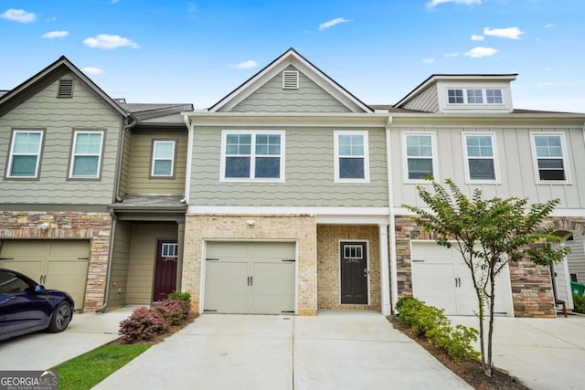 6322 Scudders Dr, Lithonia, GA 30058 - multi unit property featuring driveway and a garage