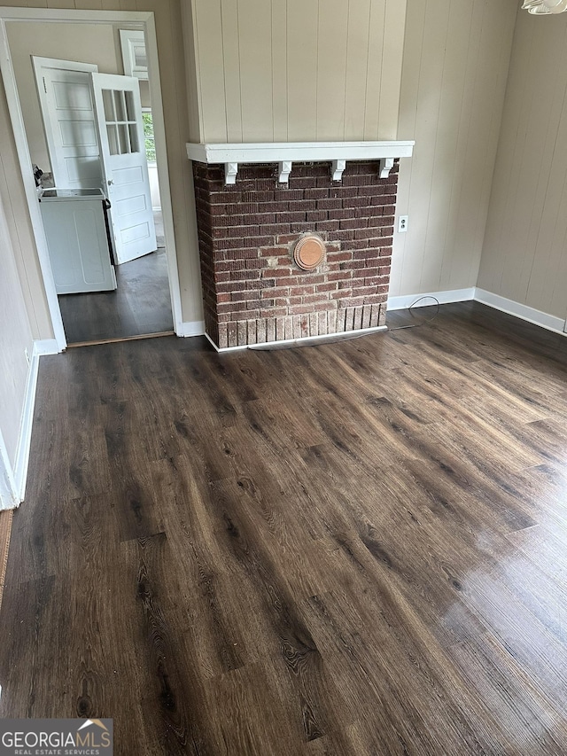 4 I Ave, Gainesville, GA 30504 - unfurnished living room featuring dark wood-type flooring and baseboards