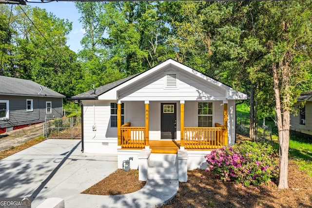 849 Wood St NW, Atlanta, GA 30318 - bungalow-style house with crawl space and covered porch