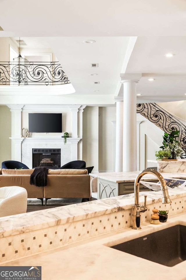 3511 Roxboro Rd NE, Atlanta, GA 30326 - building lobby with a sink and visible vents