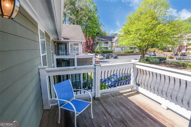 1005 Berkeley Woods Dr, Duluth, GA 30096 - wooden terrace featuring a residential view