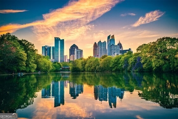 195 14th St Unit 1403, Atlanta, GA 30309 - water view with skyline