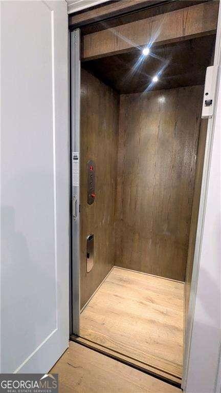 1268 Appleden Way Unit 17, Brookhaven, GA 30319 - elevator