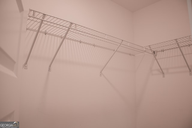 600 Broadview Ter NE, Atlanta, GA 30324 - view of walk in closet