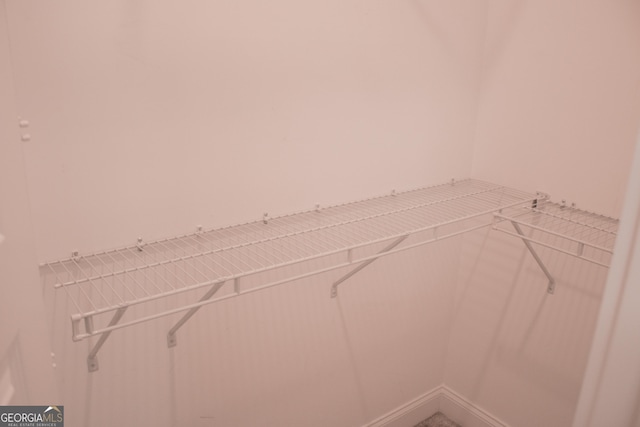 600 Broadview Ter NE, Atlanta, GA 30324 - view of walk in closet