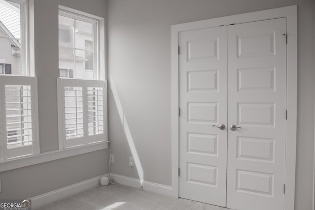 600 Broadview Ter NE, Atlanta, GA 30324 - interior space with baseboards and a closet